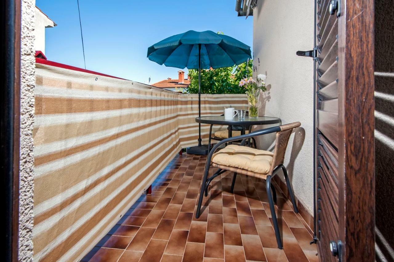 Apartment Nika Ровинь Экстерьер фото