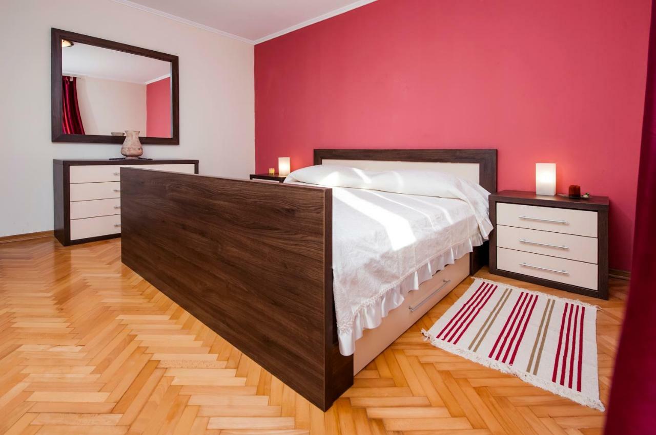 Apartment Nika Ровинь Экстерьер фото